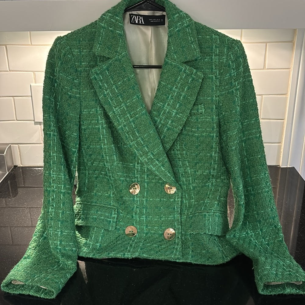 Zara Green Tweed Blazer with Gold Buttons - Picture 2 of 8